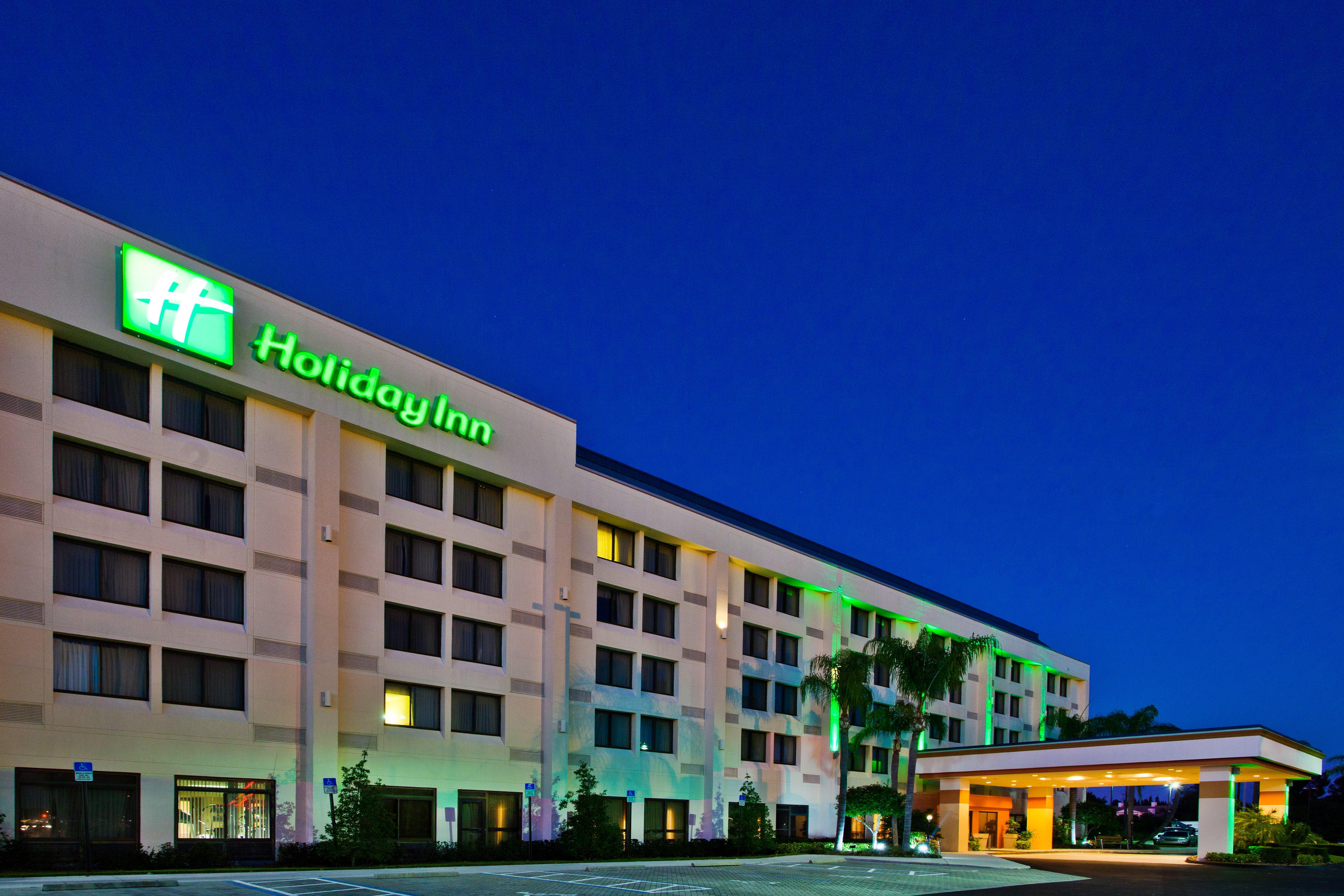 ホリデイ イン ポート セント ルーシー Port St. Lucie エクステリア 写真